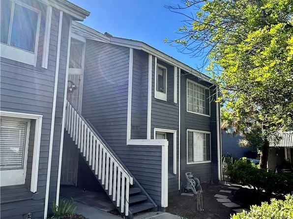 25307 Pine Creek Ln, Wilmington, CA 90744