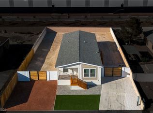 4628 Crystal Peak Dr, Sunrise Manor, NV 89115