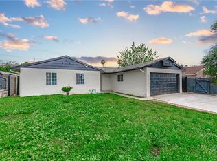 8643 Via Norte Dr, Riverside, CA 92503