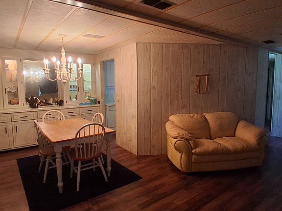 2nd image of 288 Hollywood Ln