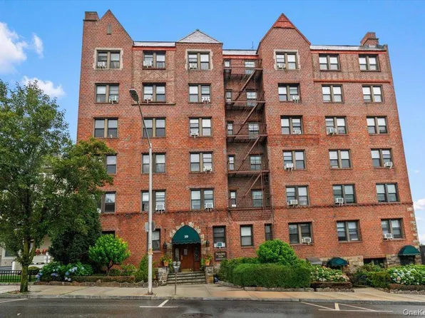 19 S Broadway #4F, Tarrytown, NY 10591