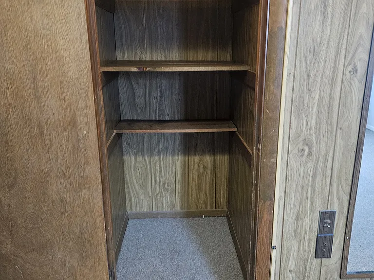145 Quailwood Pkwy #1 — Photo 3