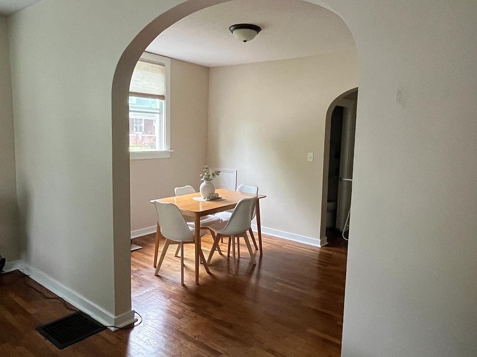 1 bed, 750 sqft, $750 — Photo 2