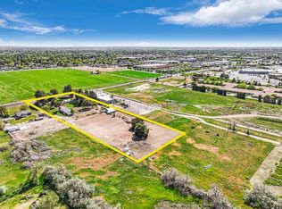 1923 Pole Line Rd E, Twin Falls, ID 83301