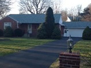 3412 Hillside Dr, Huntingdon Valley, PA 19006