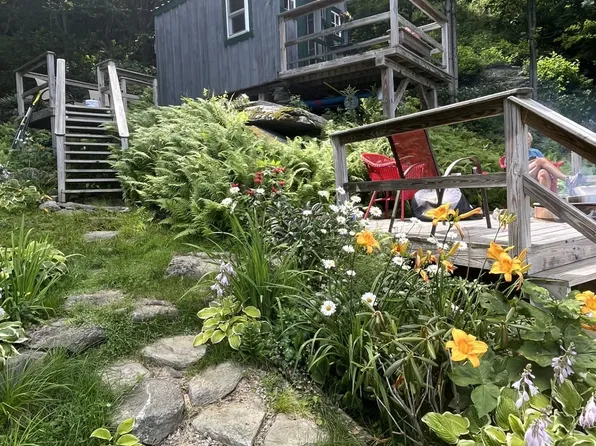 184 West Lake Road, Wilmington, VT 05363