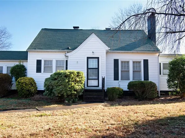 1146 Rogers Rd, Graham, NC 27253