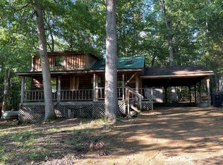 64 Hillcrest Ln, Big Sandy, TN 38221