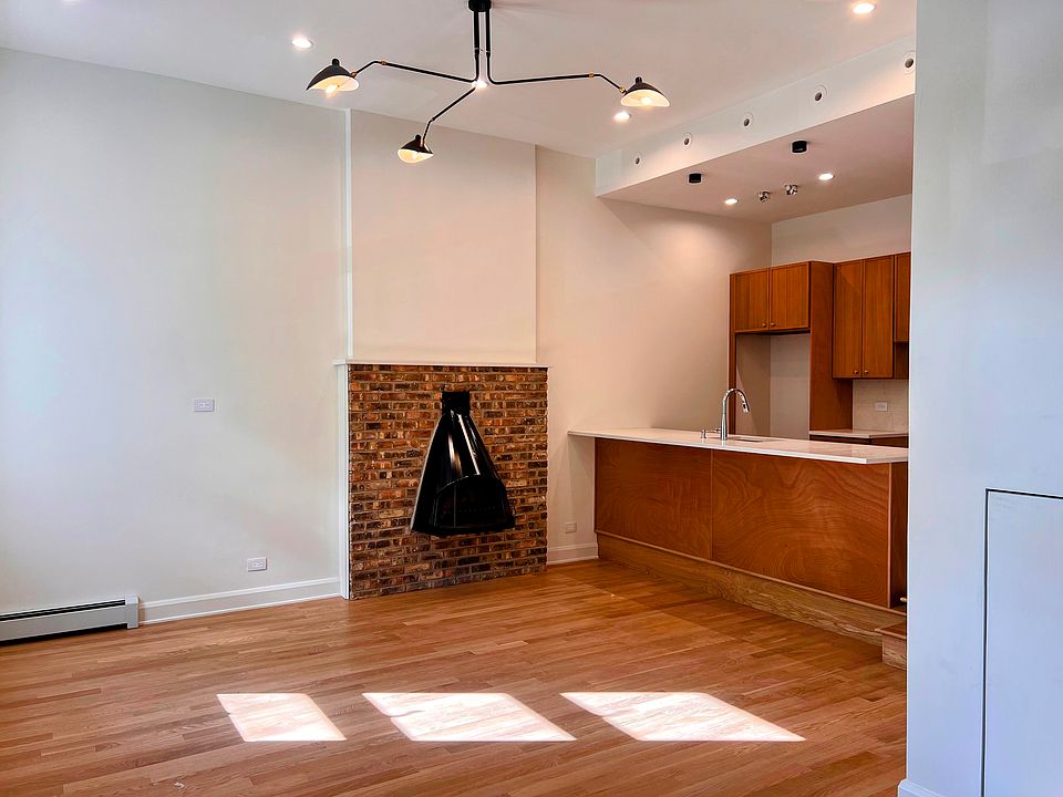 1st image of 1320 N Lasalle St #2