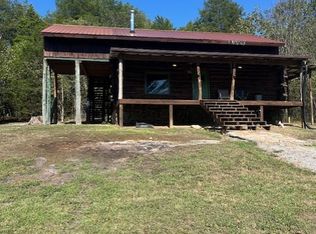 35 Dog Branch Rd S, Pleasant Shade, TN 37145