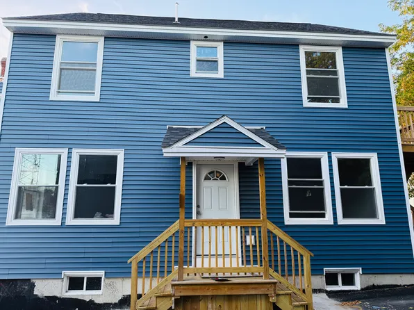 29 West St #B, Lawrence, MA 01841