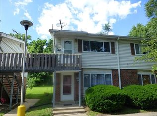 5310 Godfrey Rd APT 8, Godfrey, IL 62035