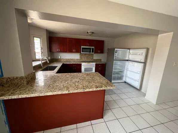 4211 Keaka Dr, Honolulu, HI