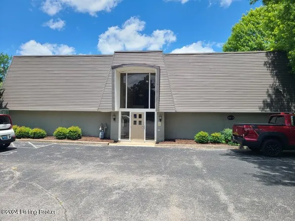 1010 La Fontenay Ct, Louisville, KY 40223