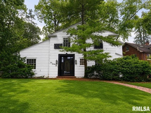 222 W Hollyridge Cir