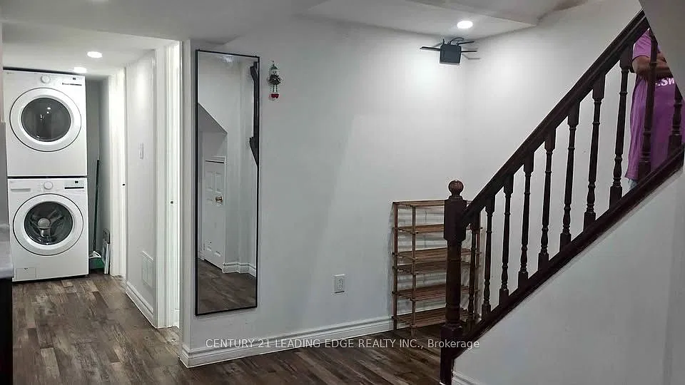 2 bed, $2,000 — Photo 1