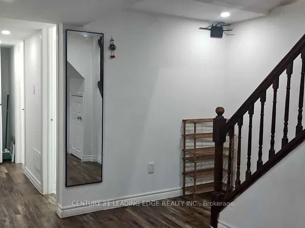 8 Morton Way #Basement, Brampton, ON L6Y 2R7