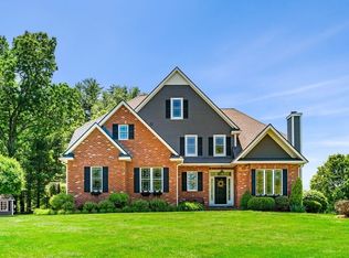 23 Forest St, Dunstable, MA 01827