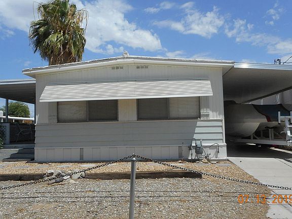 3rd image of 257 E Riverfront Dr