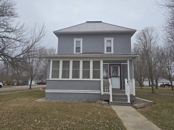 601 W Pipestone Ave, Flandreau, SD 57028