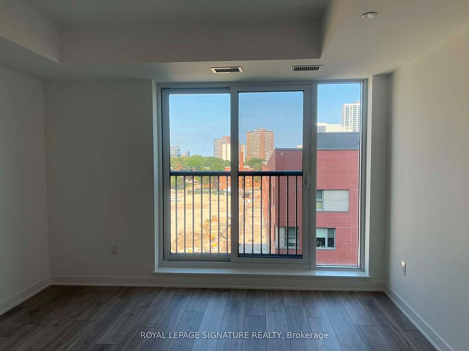 1st image of 10 Oak St #409