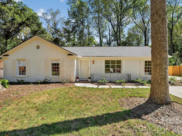 7107 Valley Haven Dr, Charlotte, NC 28211