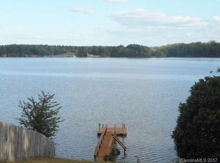 1465 Riverview Cir, Fort Lawn, SC 29714