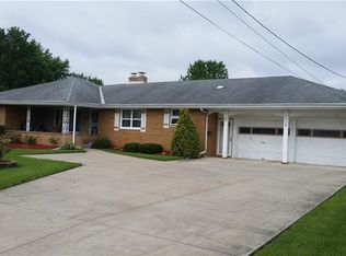 1332 Abbe Rd, Elyria, OH 44035