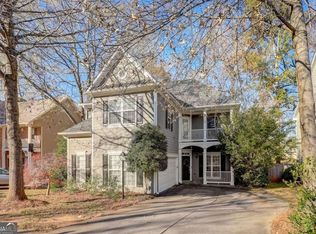 1229 Crescentwood Ln, Decatur, GA 30032