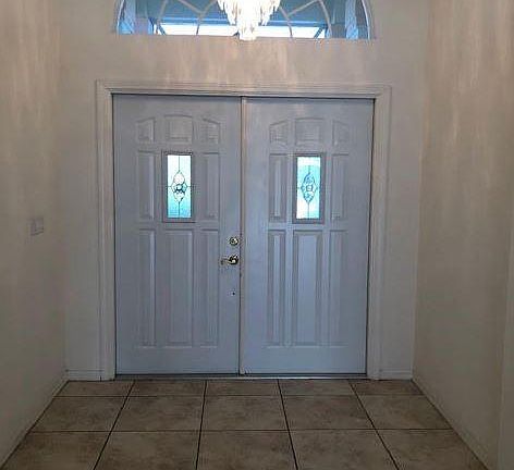 4th image of 1220 SW 52nd St