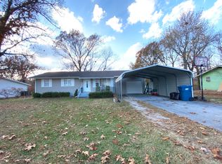 140 Red Oak Loop, Carl Junction, MO 64834