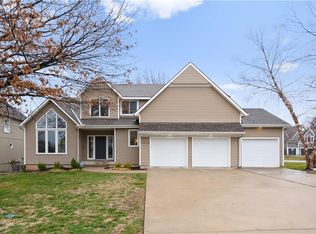 14602 Hemlock St, Overland Park, KS 66223
