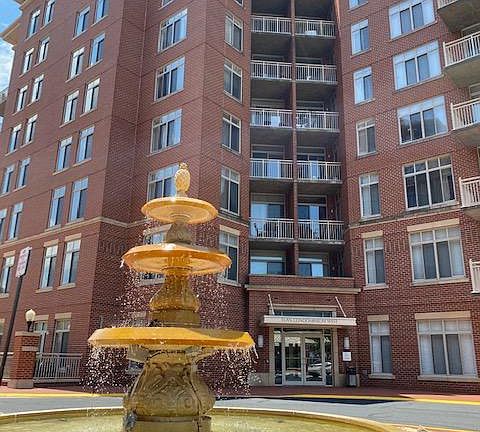 2nd image of 4490 Market Commons Dr Unit 609