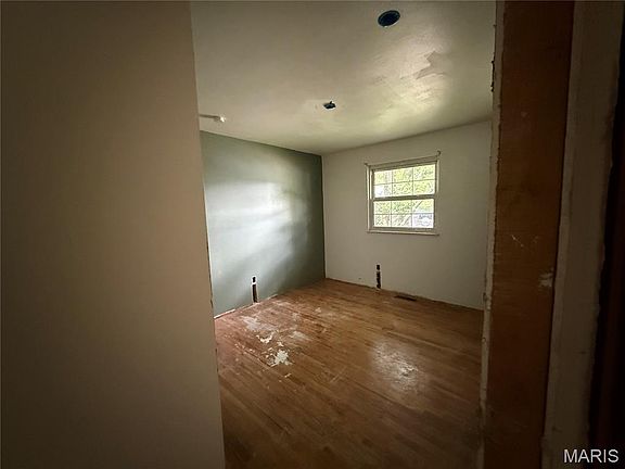5th image of 1620 Woodman Dr
