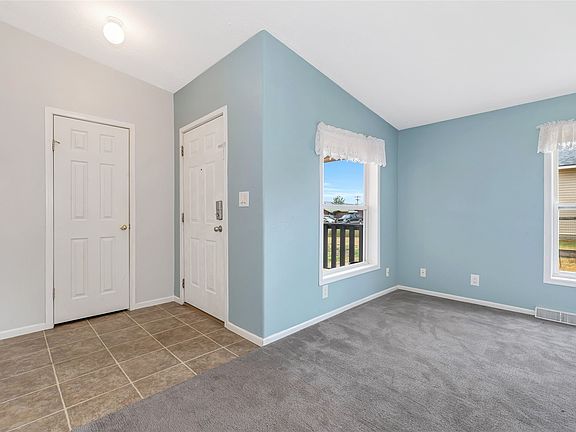 5th image of 21765 4th Avenue