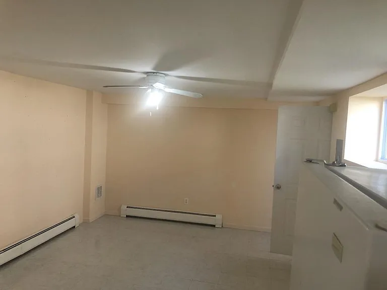 45 Dalton Ave — Photo 5
