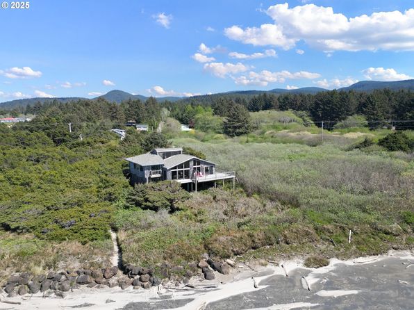 4455 Highway 101 N, Yachats, OR 97498