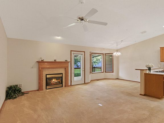 2nd image of 1910 S Century Ln