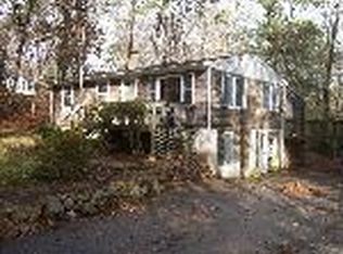 19 White Pine Ln, East Falmouth, MA 02536