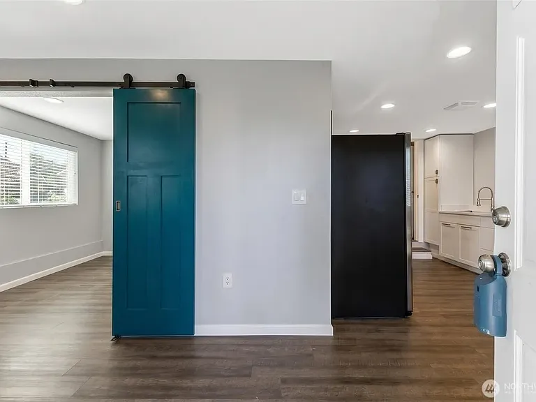 1102 N Sheridan Ave #A — Photo 6