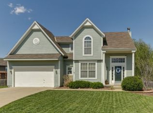 19950 W 220th St, Spring Hill, KS 66083