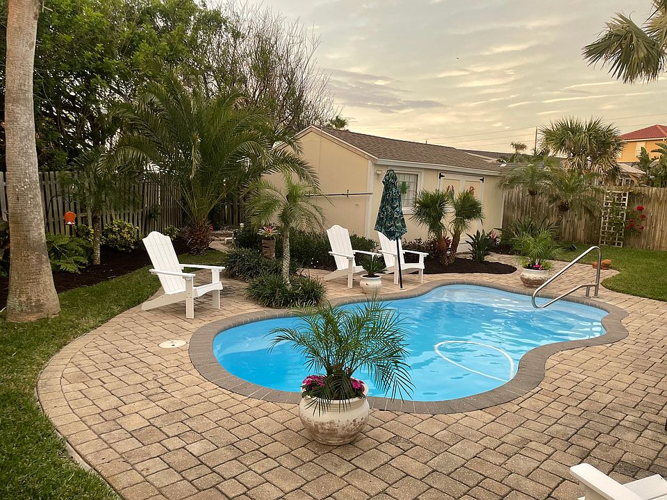 Pool Home Across the Street From the Beach