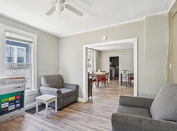 5th image of 327 8th Avenue