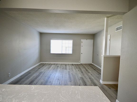 4th image of 1823 W Neighbors Ave APT 1