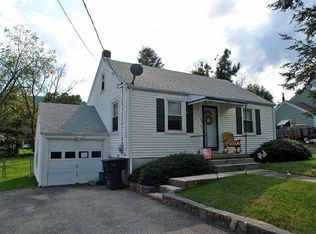 1139 Ray Rd SE, Roanoke, VA 24014