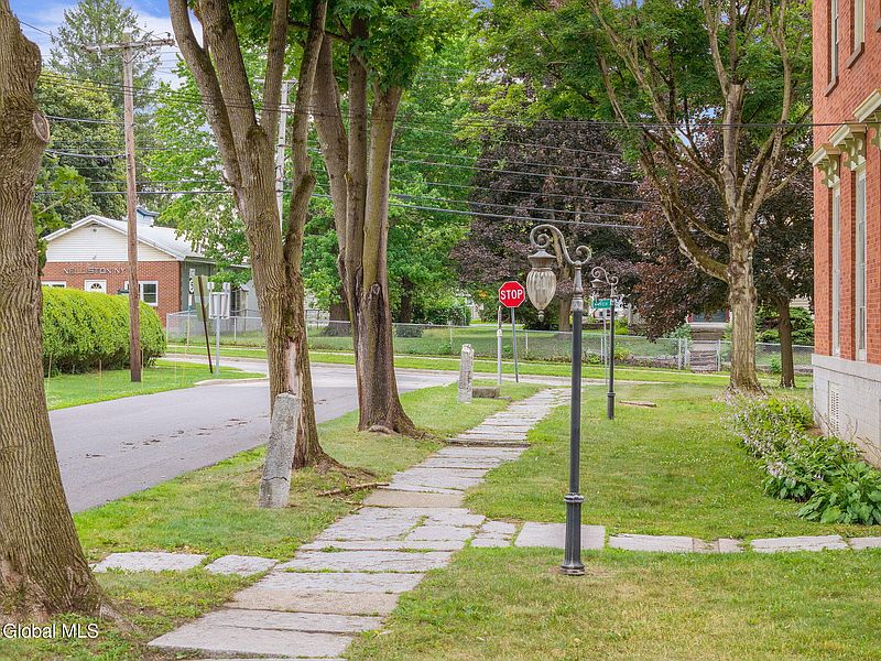 84th image of 14 River Street