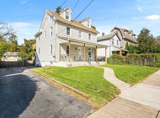 724 Preston Ave #1, Bryn Mawr, PA 19010