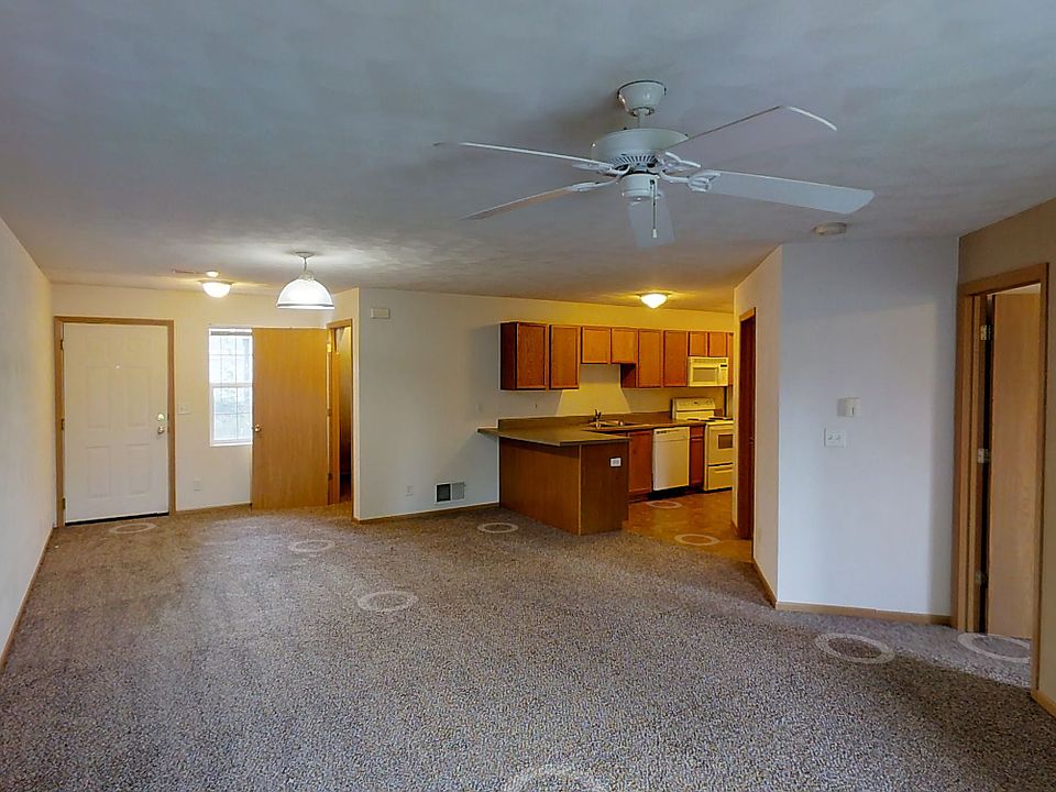 1st image of 2710 Sandhutton Ave APT 9
