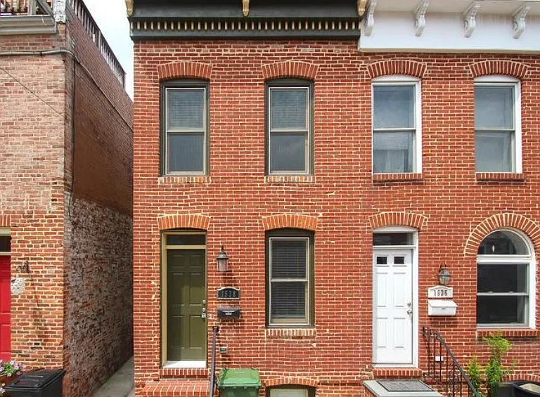 1538 Clarkson St — Photo 19