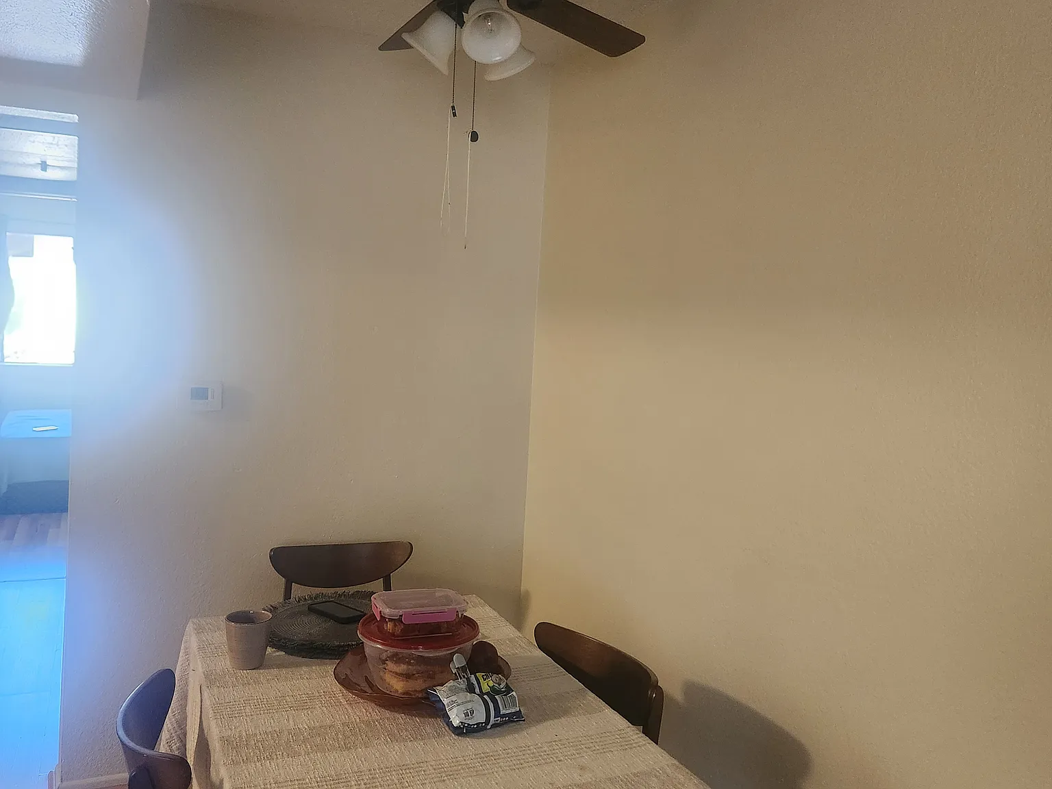 1 bed, 700 sqft, $1,800 — Photo 4